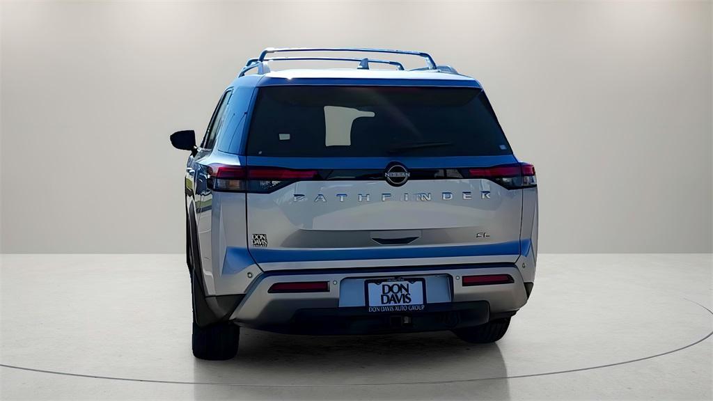 new 2025 Nissan Pathfinder car, priced at $41,070