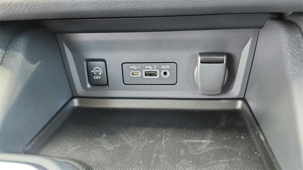 new 2025 Nissan Sentra car, priced at $25,289
