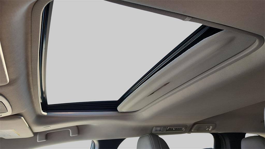 used 2025 Toyota Sienna car, priced at $42,956