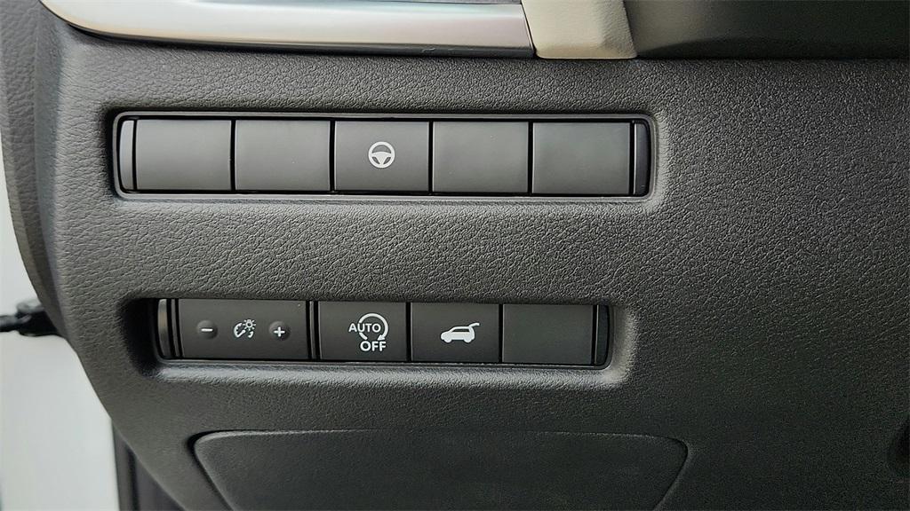 new 2025 Nissan Rogue car, priced at $29,451