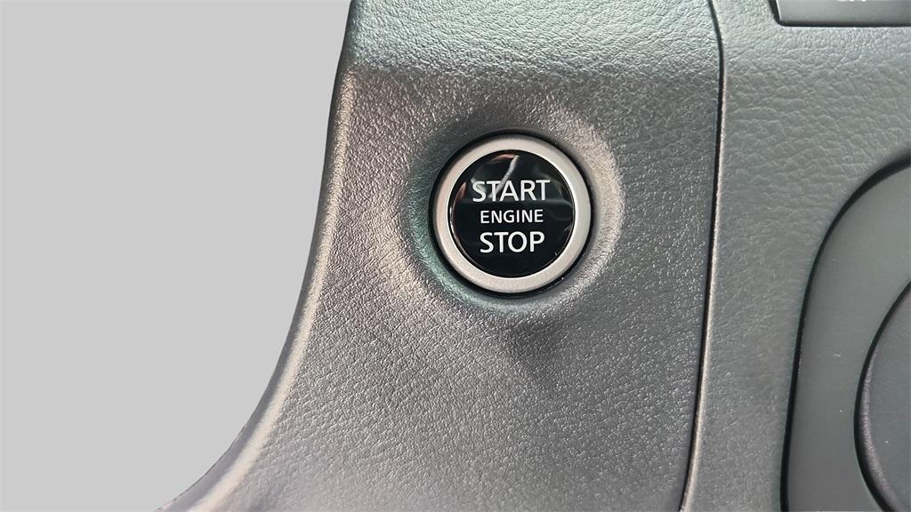 new 2025 Nissan Frontier car, priced at $33,708