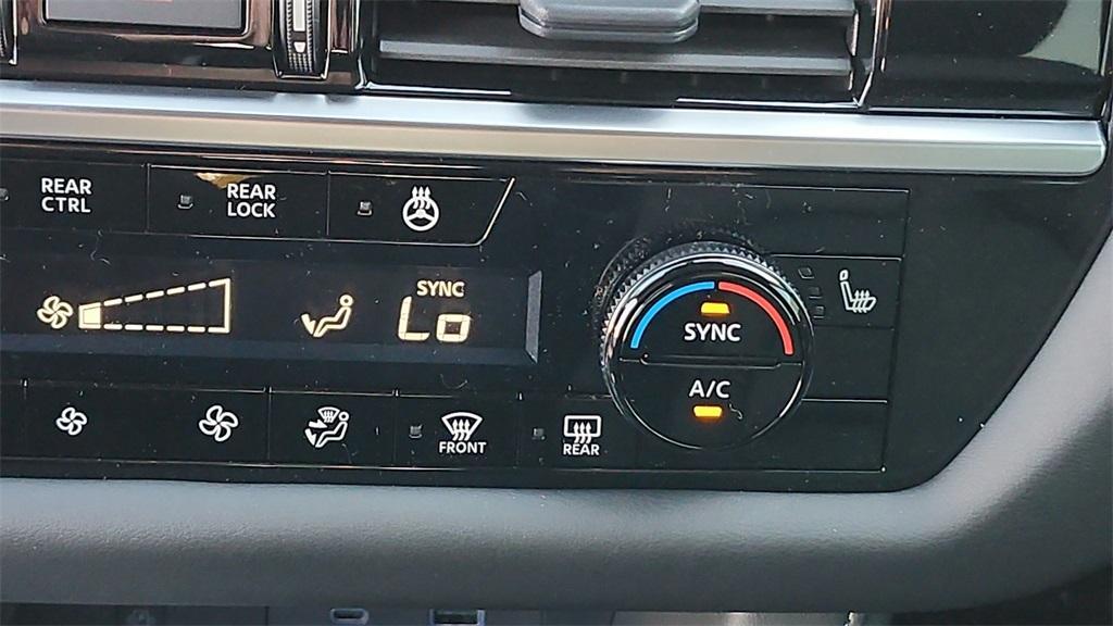 new 2025 Nissan Pathfinder car, priced at $46,418