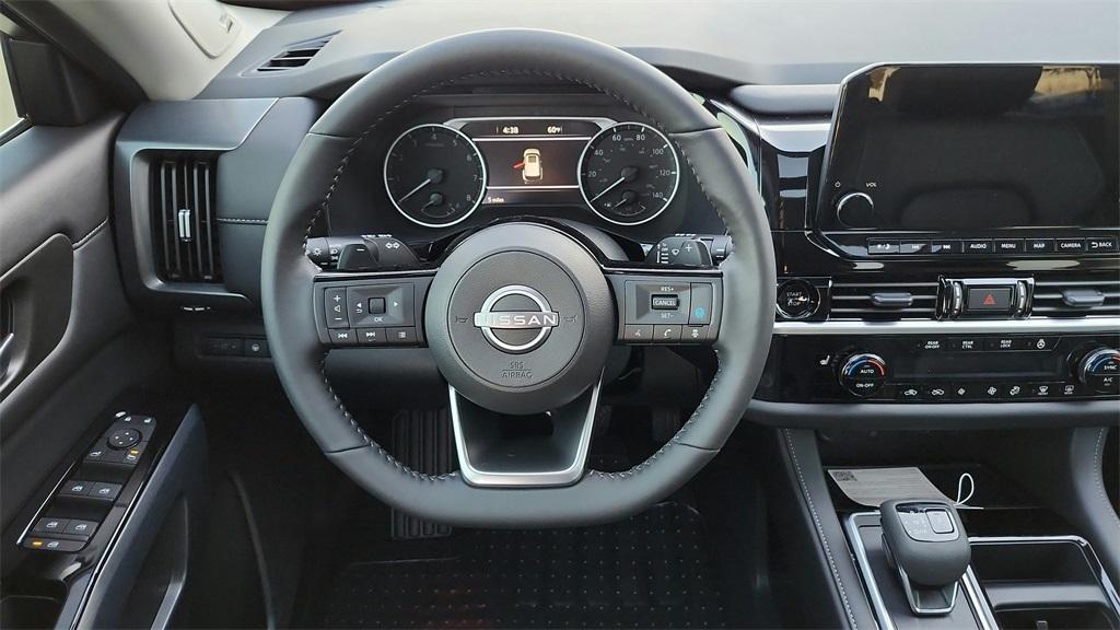 new 2025 Nissan Pathfinder car, priced at $46,418