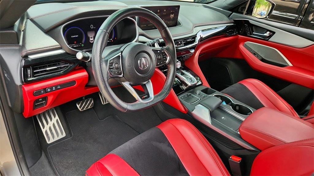 used 2023 Acura MDX car, priced at $43,987