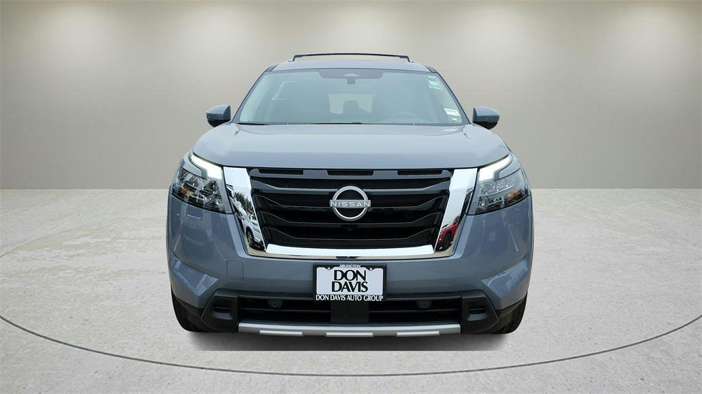 new 2025 Nissan Pathfinder car, priced at $45,290