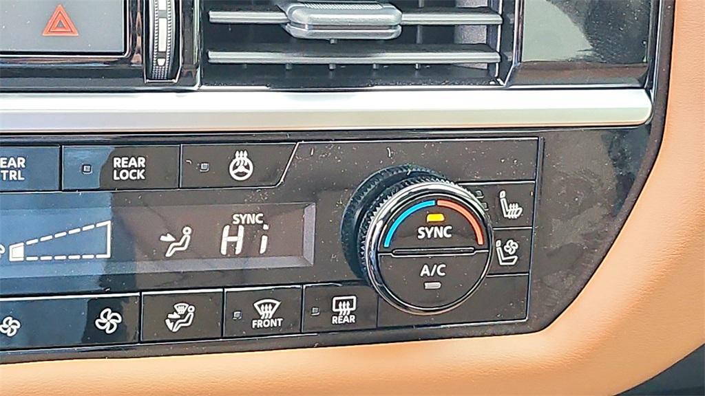 new 2025 Nissan Pathfinder car, priced at $45,290