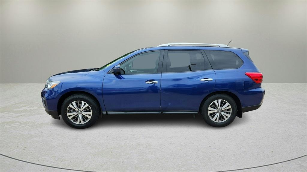 used 2017 Nissan Pathfinder car, priced at $17,432