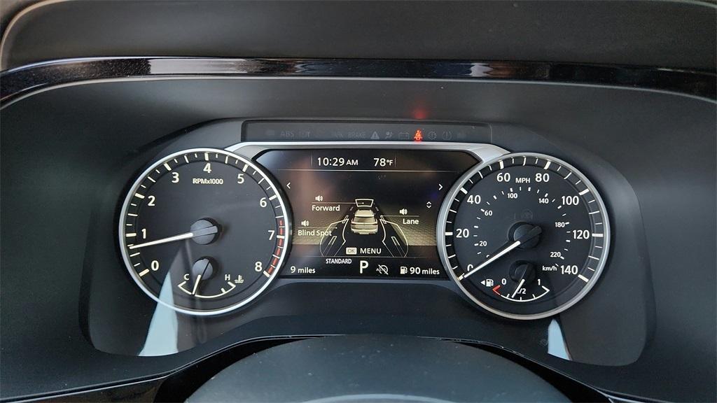 new 2025 Nissan Pathfinder car, priced at $38,876