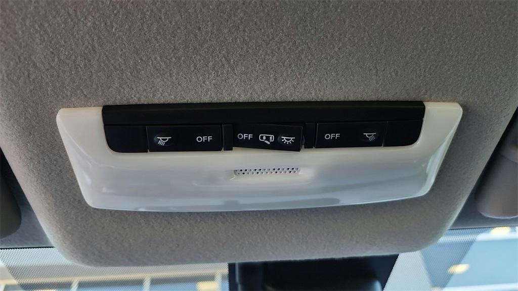 new 2025 Nissan Versa car, priced at $19,499