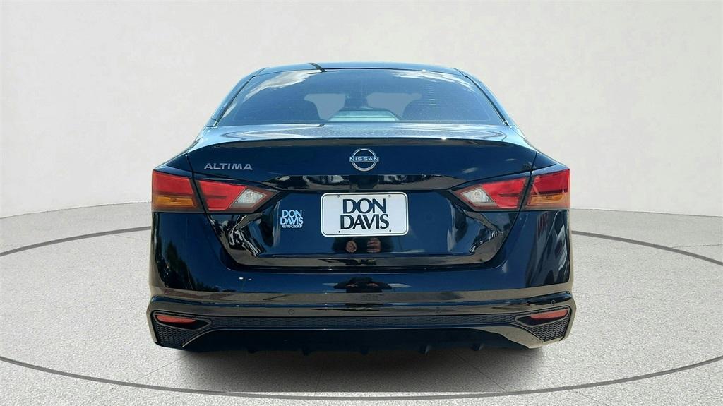 used 2024 Nissan Altima car, priced at $20,933