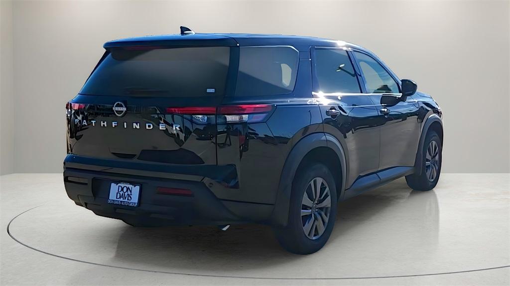 new 2025 Nissan Pathfinder car, priced at $33,641