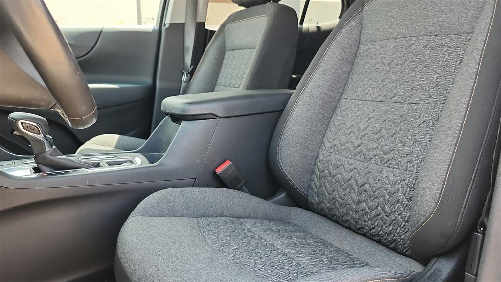 used 2022 Chevrolet Equinox car, priced at $17,716