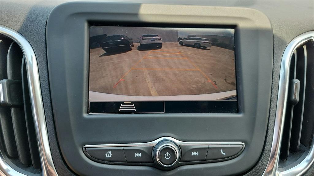 used 2022 Chevrolet Equinox car, priced at $17,716