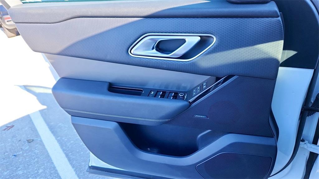 used 2022 Land Rover Range Rover Velar car, priced at $34,916