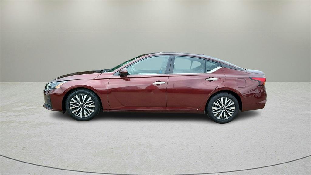 used 2023 Nissan Altima car, priced at $19,205