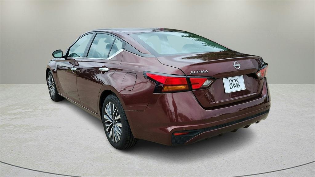 used 2023 Nissan Altima car, priced at $19,205
