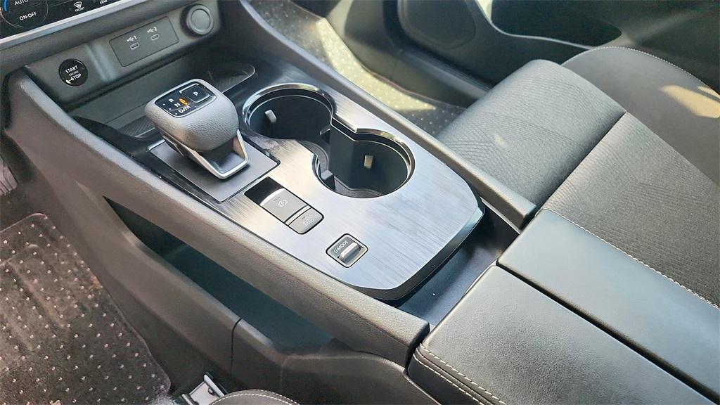 used 2024 Nissan Rogue car, priced at $25,572