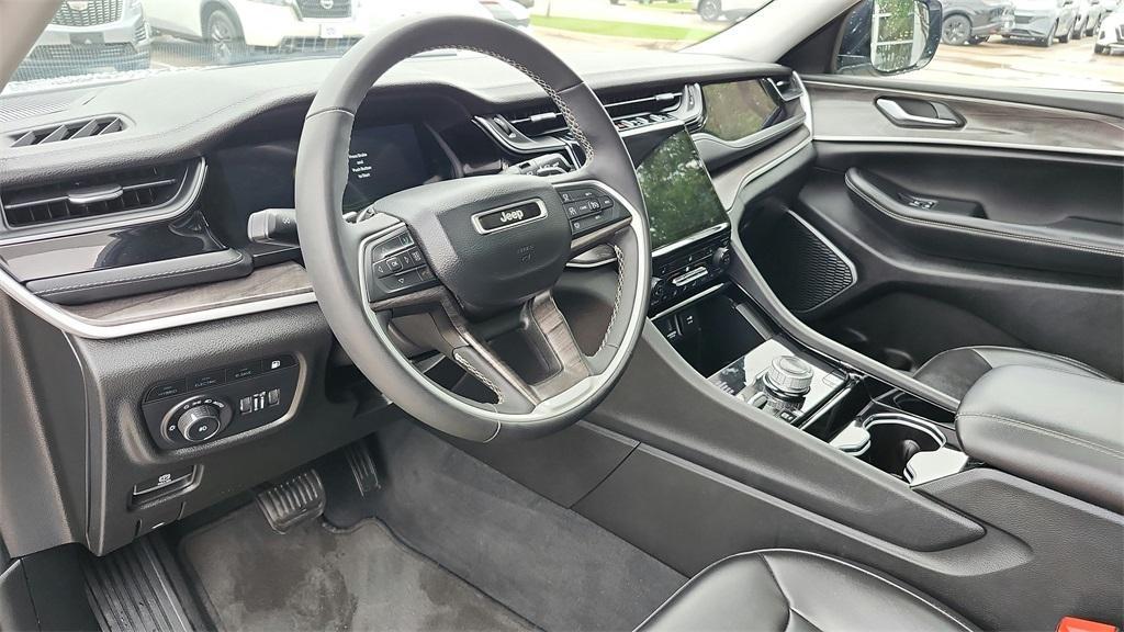 used 2023 Jeep Grand Cherokee 4xe car, priced at $29,121