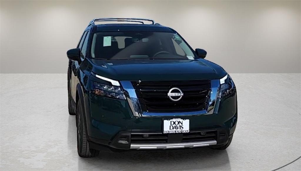 new 2025 Nissan Pathfinder car, priced at $46,035