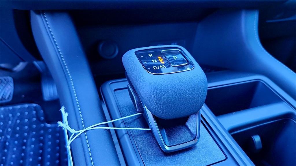 new 2025 Nissan Pathfinder car, priced at $35,193