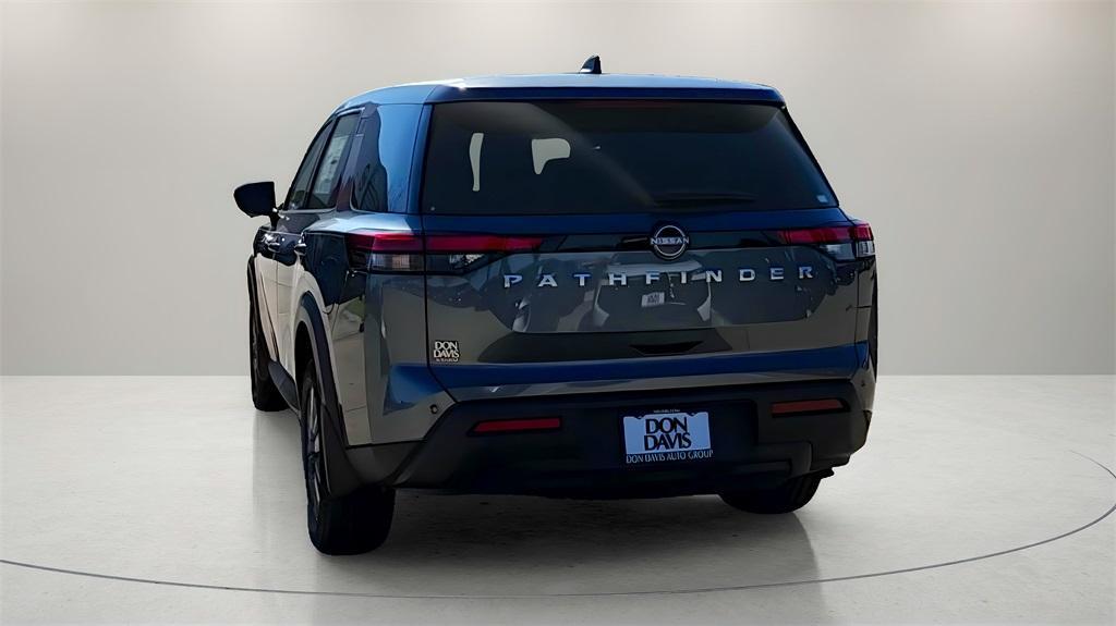 new 2025 Nissan Pathfinder car, priced at $35,193