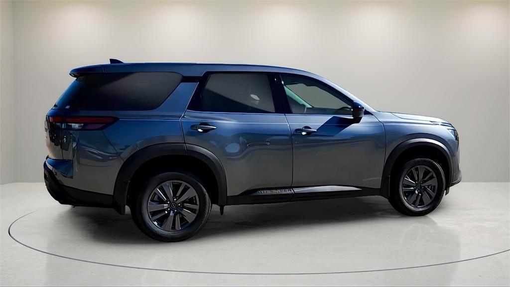 new 2025 Nissan Pathfinder car, priced at $35,193
