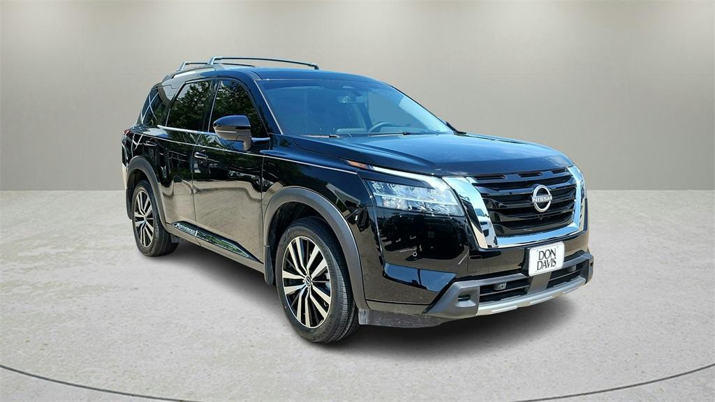 used 2024 Nissan Pathfinder car, priced at $38,890