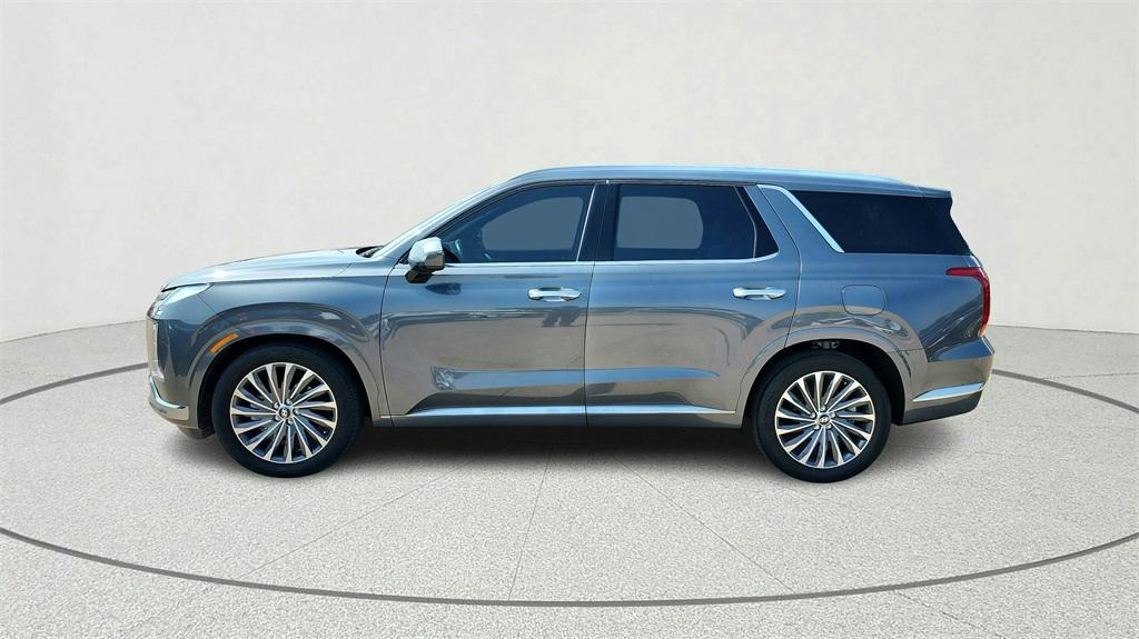 used 2024 Hyundai Palisade car, priced at $39,355