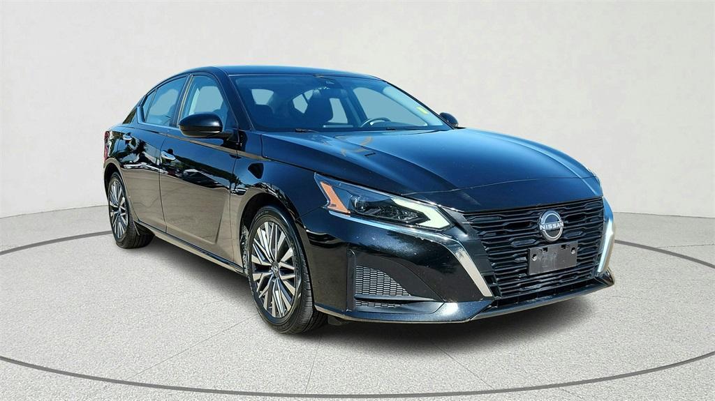 used 2023 Nissan Altima car, priced at $18,900