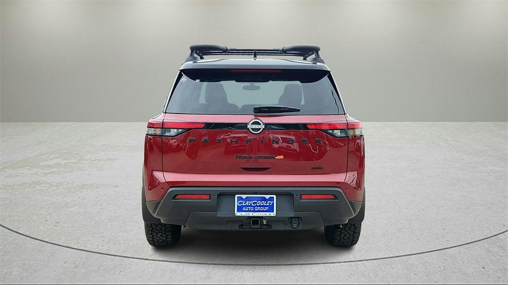 new 2025 Nissan Pathfinder car, priced at $44,342