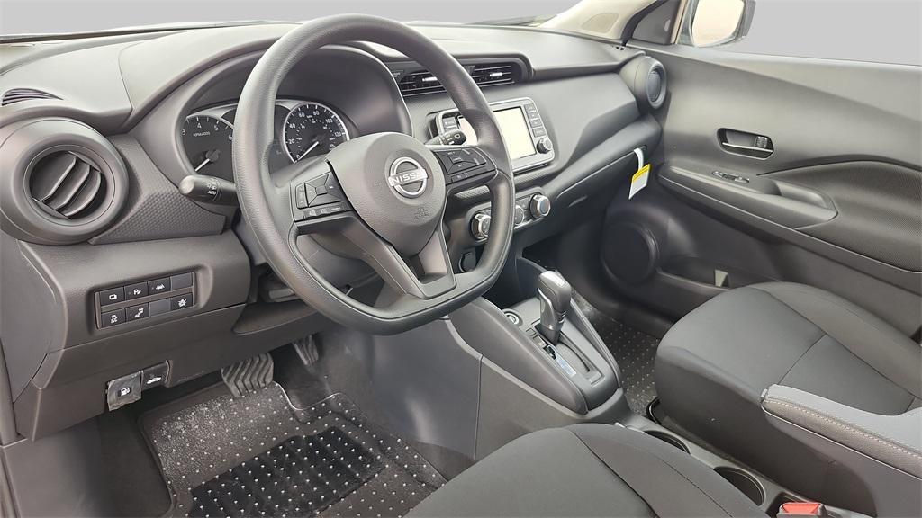 new 2025 Nissan Kicks Play car, priced at $20,347