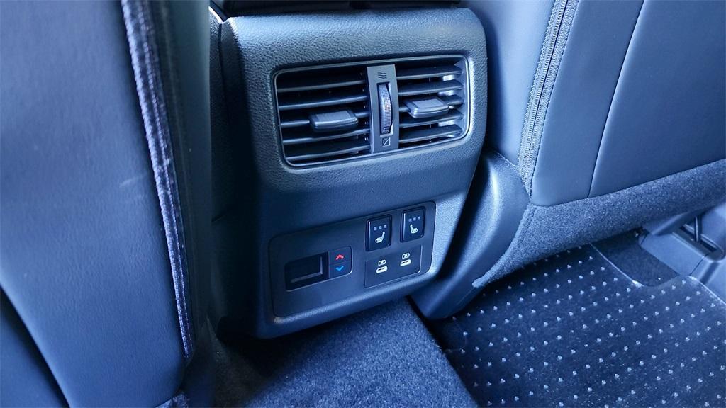 new 2025 Nissan Rogue car, priced at $43,420