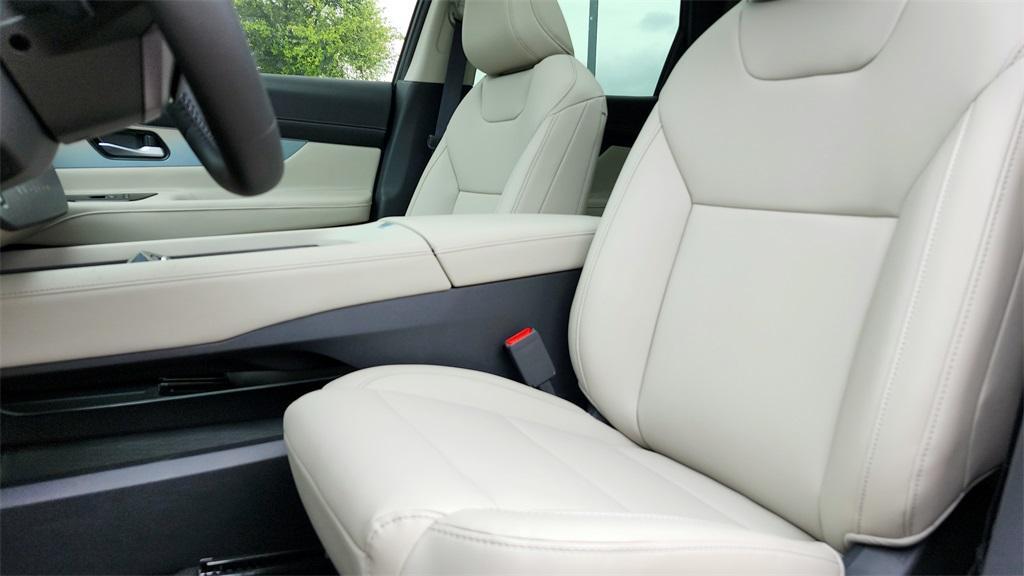 new 2025 Nissan Murano car, priced at $45,898