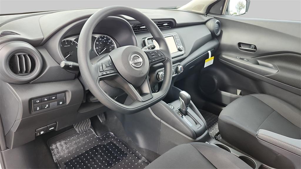 new 2025 Nissan Kicks Play car, priced at $19,857