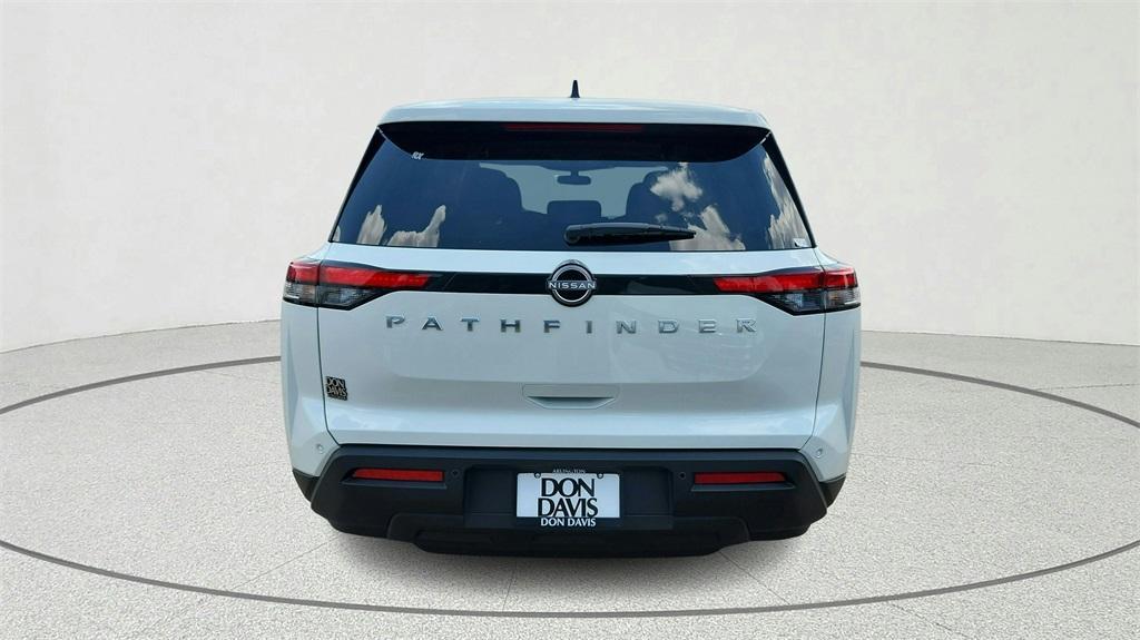 new 2025 Nissan Pathfinder car, priced at $33,536