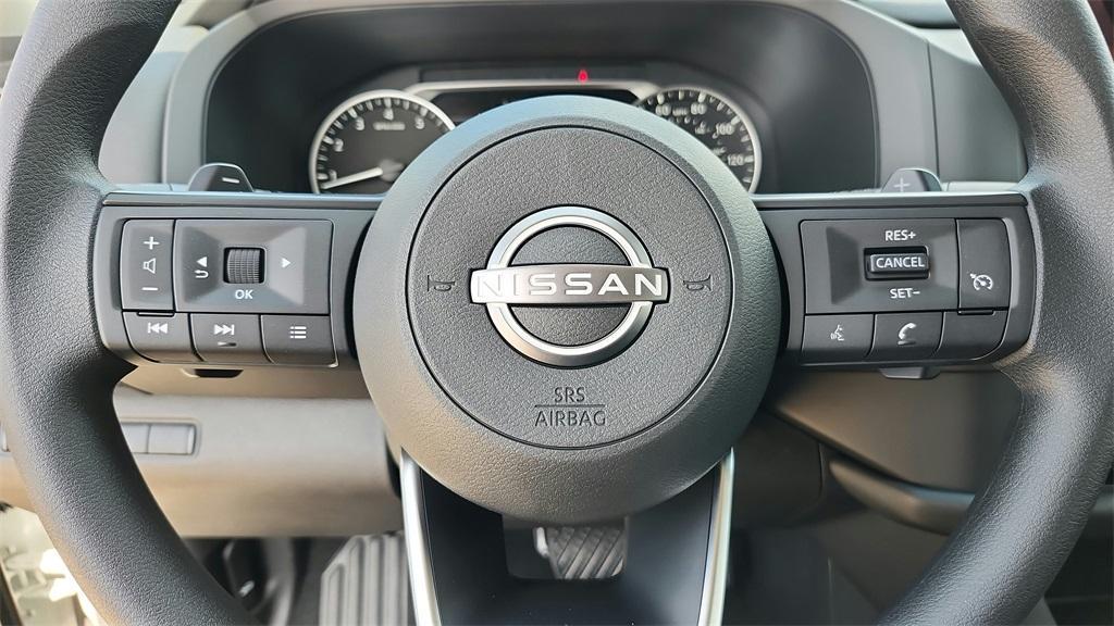 new 2025 Nissan Pathfinder car, priced at $33,036