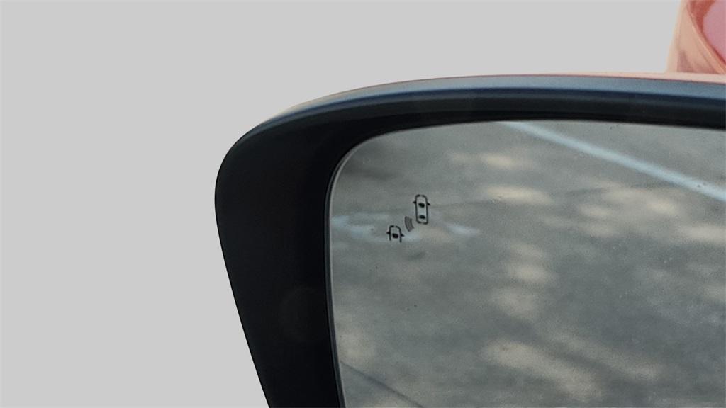 new 2025 Nissan Frontier car, priced at $40,789