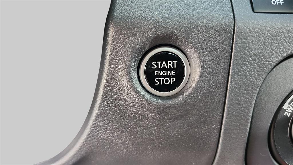 new 2025 Nissan Frontier car, priced at $40,789