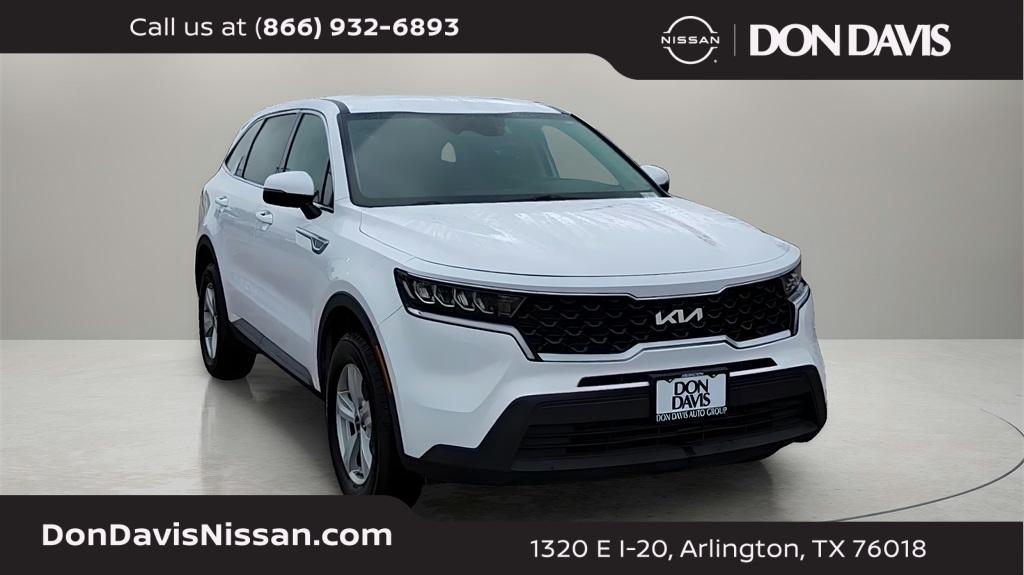 used 2022 Kia Sorento car, priced at $20,219