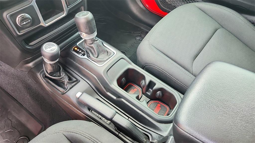 used 2020 Jeep Wrangler Unlimited car, priced at $27,573