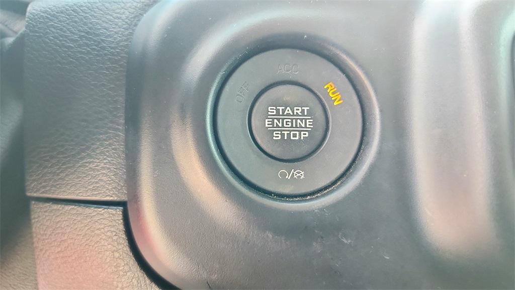 used 2020 Jeep Wrangler Unlimited car, priced at $27,573
