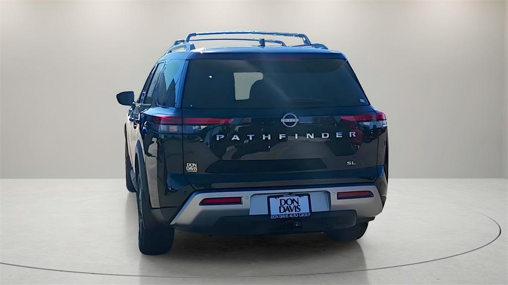 new 2025 Nissan Pathfinder car, priced at $43,585