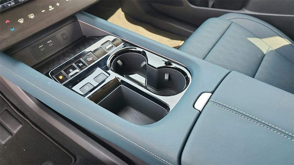 new 2025 Nissan Murano car, priced at $48,261