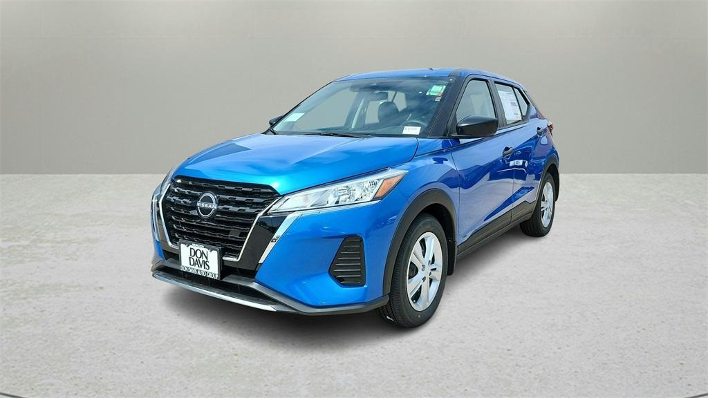 new 2025 Nissan Kicks car, priced at $23,179