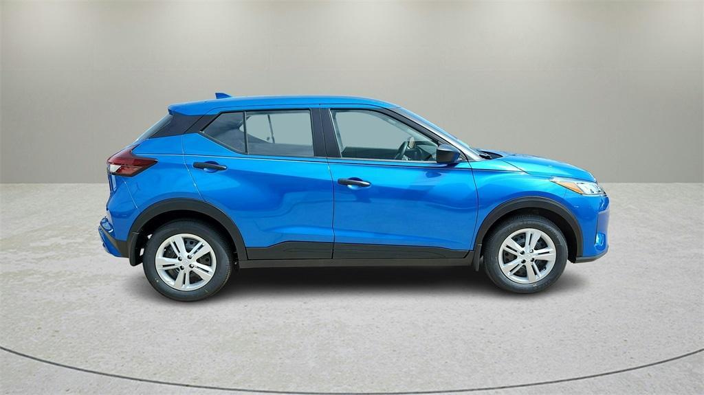 new 2025 Nissan Kicks car, priced at $23,179