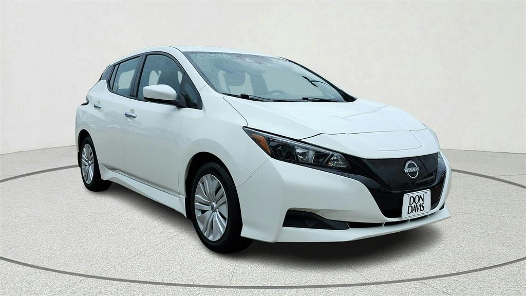 used 2023 Nissan Leaf car, priced at $17,784