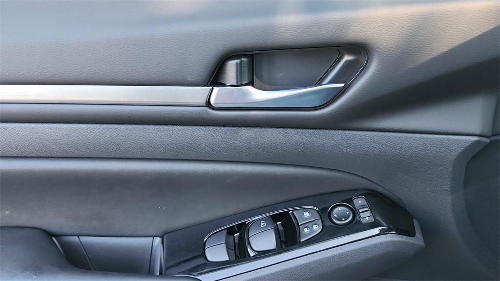 new 2025 Nissan Altima car, priced at $27,029