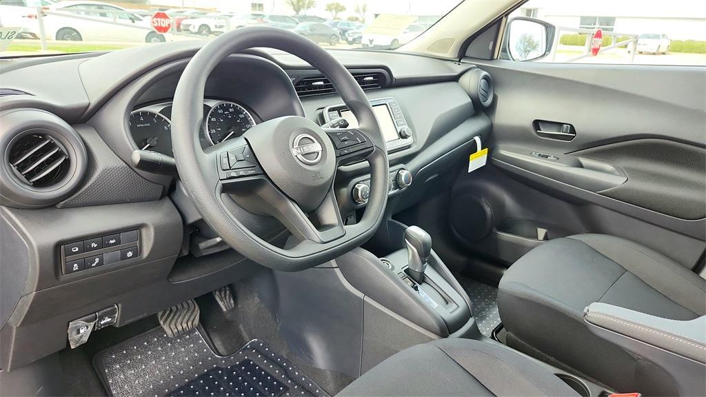 new 2025 Nissan Kicks car, priced at $23,179