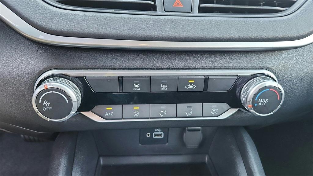 used 2024 Nissan Altima car, priced at $16,044