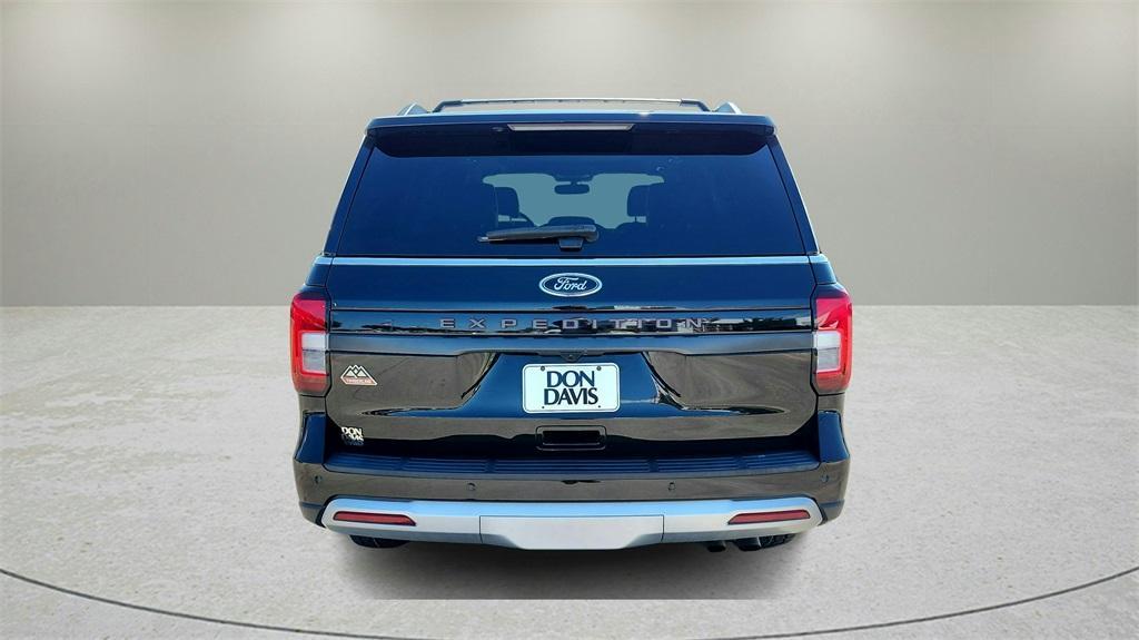 used 2022 Ford Expedition car, priced at $53,443